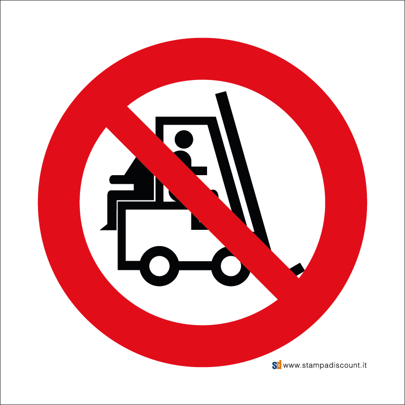 Vietato trasportare persone sui carrelli elevatori - Bordo Macchina
