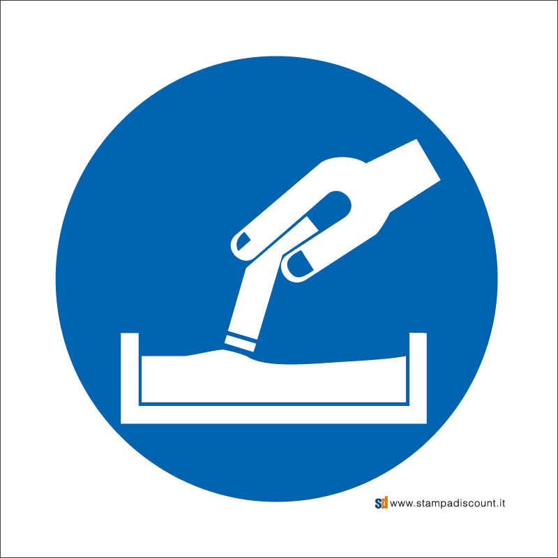 Obbligatorio spegnere le sigarette - Bordo Macchina